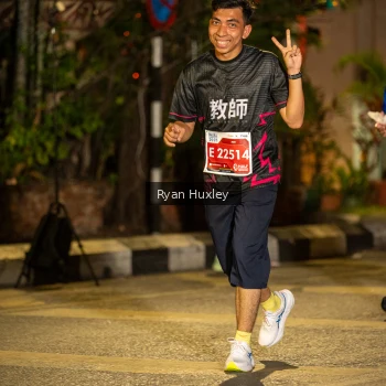 Runner Photo 1222549