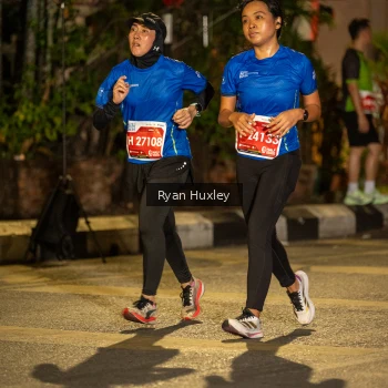Runner Photo 1222593