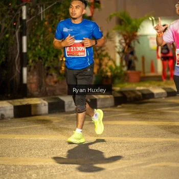 Runner Photo 1222702