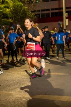Runner Photo 1223011