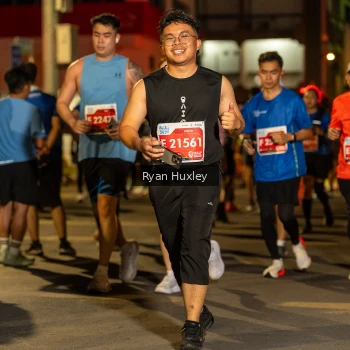 Runner Photo 1223373