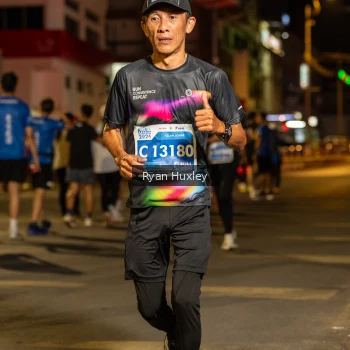 Runner Photo 1224274