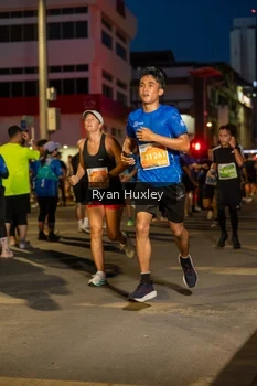 Runner Photo 1224752