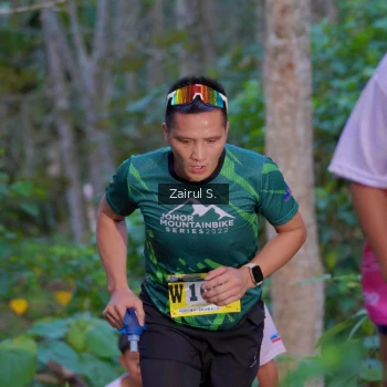 Runner Photo 1237346