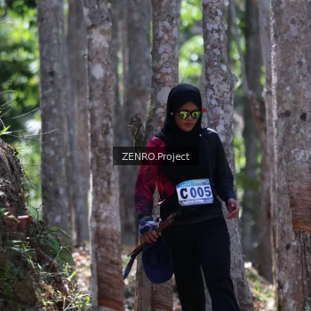 Runner Photo 1238168