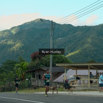 Runner Photo 1238660