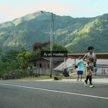 Runner Photo 1238710