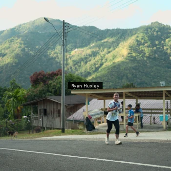Runner Photo 1238853
