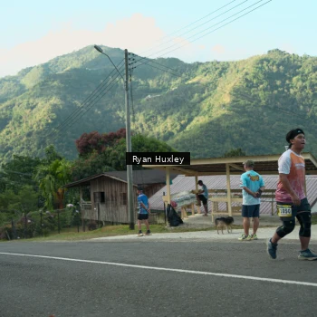 Runner Photo 1238990