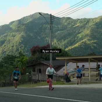 Runner Photo 1239049