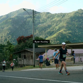 Runner Photo 1239075