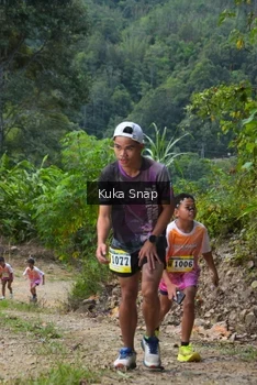 Runner Photo 1241076