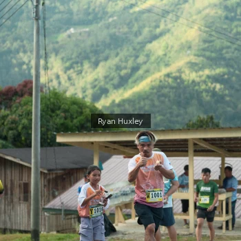 Runner Photo 1242198