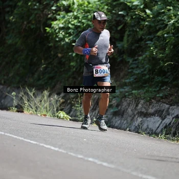 Runner Photo 1248938