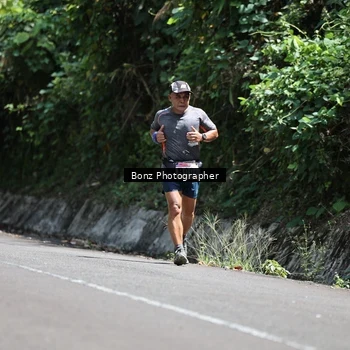 Runner Photo 1248940