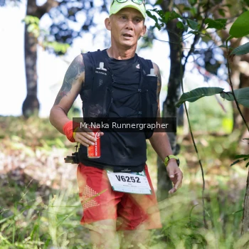 Runner Photo 12551