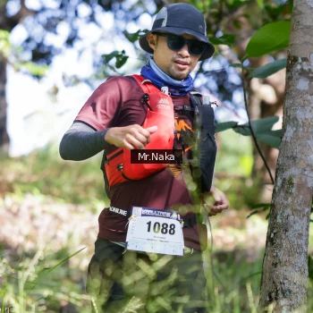 Runner Photo 12617