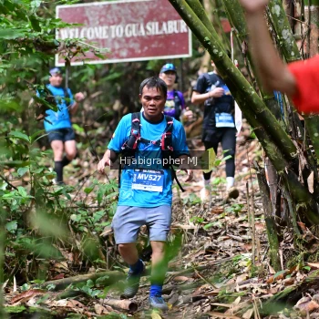 Runner Photo 1283750