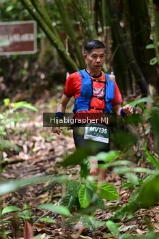 Runner Photo 1284987