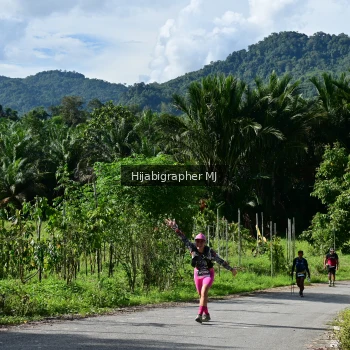 Runner Photo 1286874