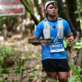 Runner Photo 1294145