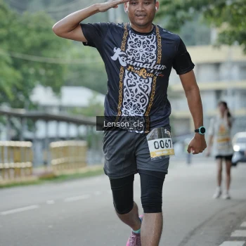 Runner Photo 1367131