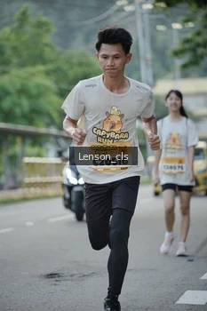 Runner Photo 1367132