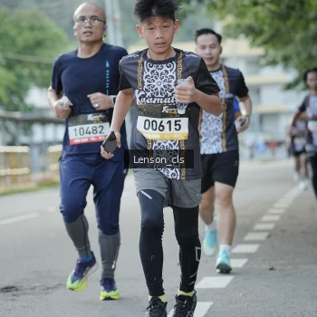 Runner Photo 1367139