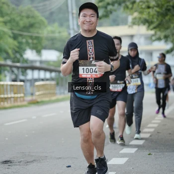 Runner Photo 1367192
