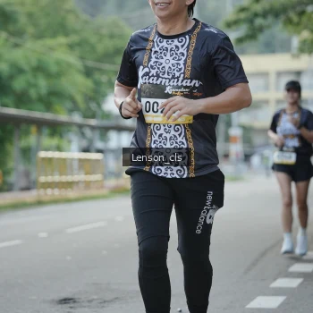 Runner Photo 1367199