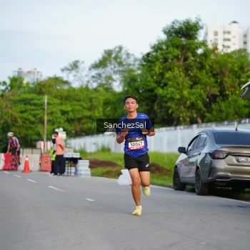 Runner Photo 1367329
