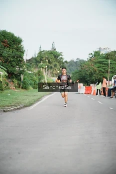 Runner Photo 1367403