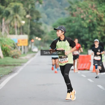 Runner Photo 1367455