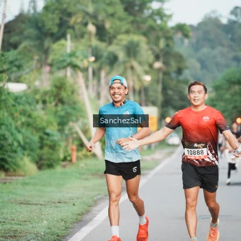Runner Photo 1367517