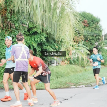 Runner Photo 1367557