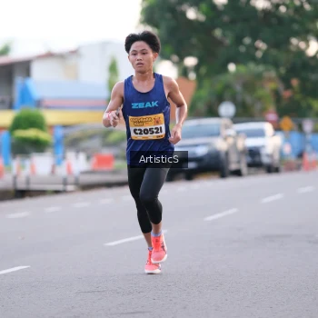 Runner Photo 1367633