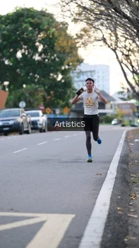 Runner Photo 1367639