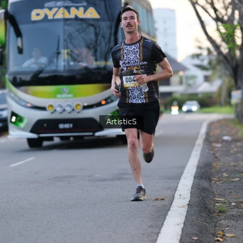 Runner Photo 1367657