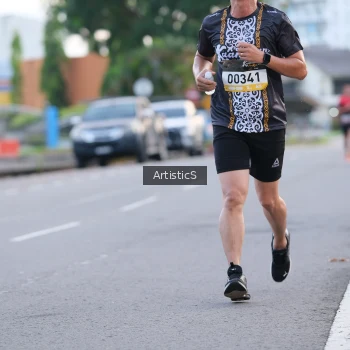 Runner Photo 1367668