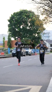 Runner Photo 1367686
