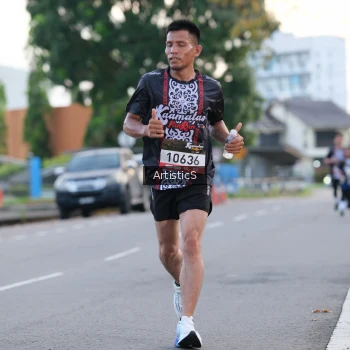 Runner Photo 1367728