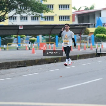 Runner Photo 1367819