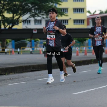 Runner Photo 1367828