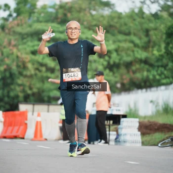Runner Photo 1368188