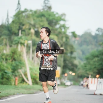 Runner Photo 1368953
