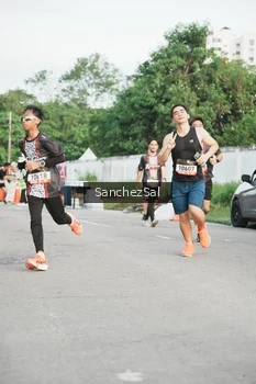 Runner Photo 1369078
