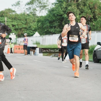 Runner Photo 1369082