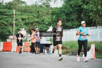 Runner Photo 1369112