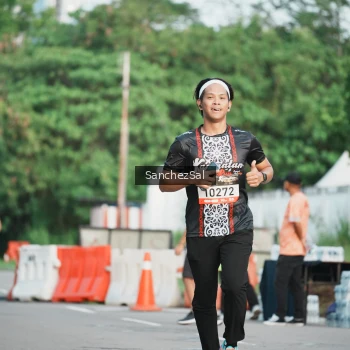 Runner Photo 1369161