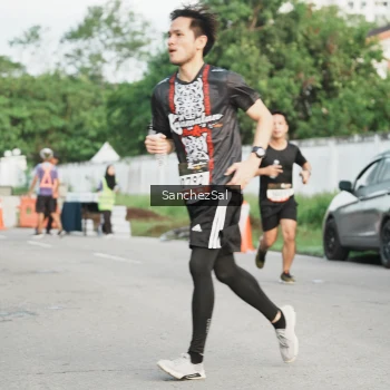 Runner Photo 1369166